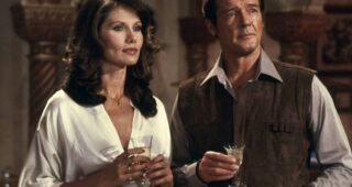 Octopussy : photo, Maud Adams, Roger Moore