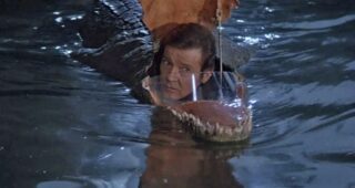 Octopussy : photo, Roger Moore