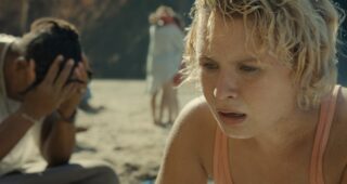 Old : photo, Eliza Scanlen