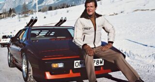 Rien que pour vos yeux : Photo Roger Moore