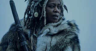 See : photo, Alfre Woodard
