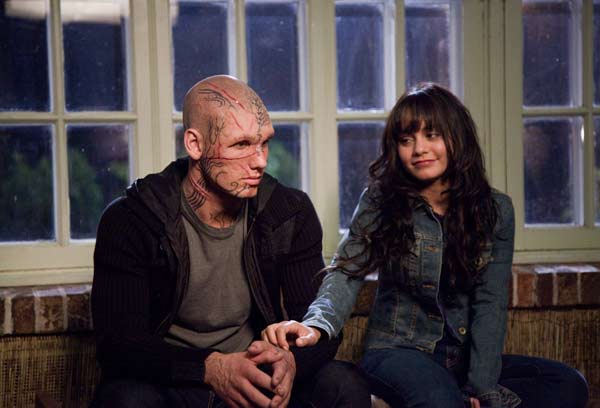 Photo, Alex Pettyfer, Vanessa Hudgens