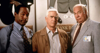 Y a-t-il un flic pour sauver la reine ? : photo, O.J. Simpson, Leslie Nielsen, George Kennedy