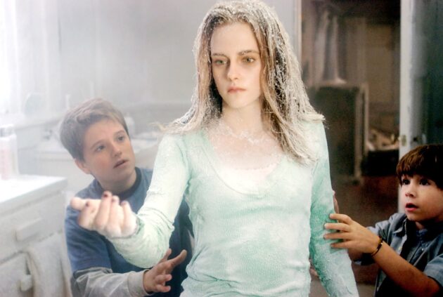 photo, Josh Hutcherson, Kristen Stewart, Jonah Bobo