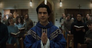 Midnight Mass : photo, Hamish Linklater