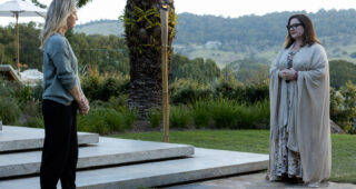Nine Perfect Strangers : Photo Asher Keddie, Melissa McCarthy