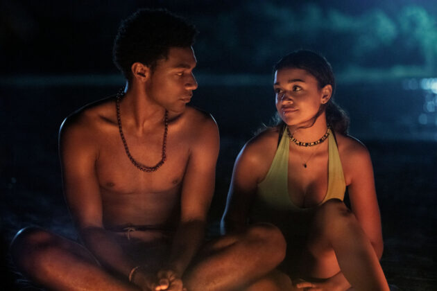photo, Jonathan Daviss, Madison Bailey