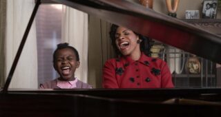 Respect : Photo Skye Dakota Turner, Audra McDonald