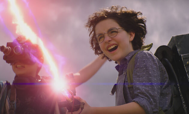 S.O.S. Fantômes : L'Héritage : Photo, McKenna Grace, Finn Wolfhard