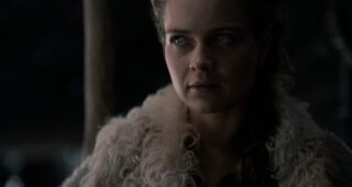 See : photo, Hera Hilmar