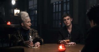 American Horror Story : photo, Peter Evans, Frances Conroy
