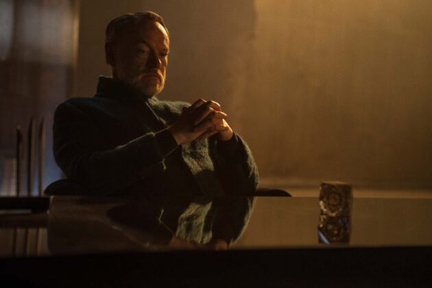 photo, Jared Harris