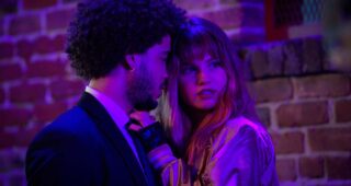 Night Teeth : Photo Jorge Lendeborg Jr., Debby Ryan