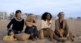 On the Verge : photo, Elisabeth Shue, Alexia Landeau, Julie Delpy, Sarah Jones