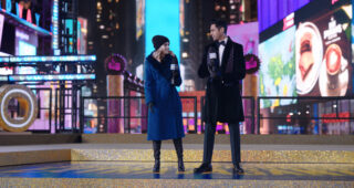The Morning Show : Photo Reese Witherspoon, Hasan Minhaj