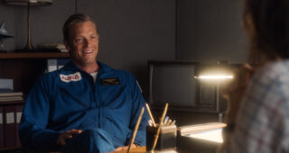 For All Mankind : Photo Joel Kinnaman