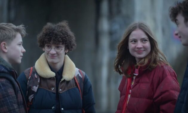 Parallèles : Photo, Maxime Bergeron, Timoté Rigault,  Victoria Eber, Thomas Chomel