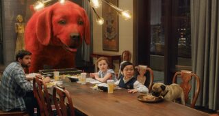 Clifford : photo, Jack Whitehall, Izaac Wang, Darby Camp
