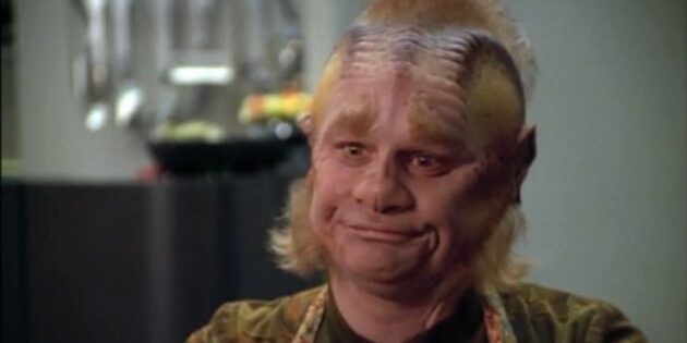photo, Ethan Phillips