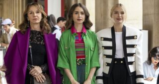 Emily in Paris : photo, Camille Razat, Lily Collins, Philippine Leroy-Beaulieu