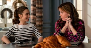 Emily in Paris : photo, Lily Collins, Philippine Leroy-Beaulieu