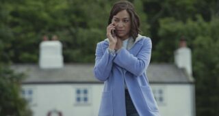 Photo Cush Jumbo