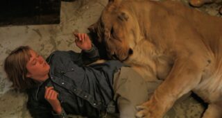 Roar : Melanie Griffith