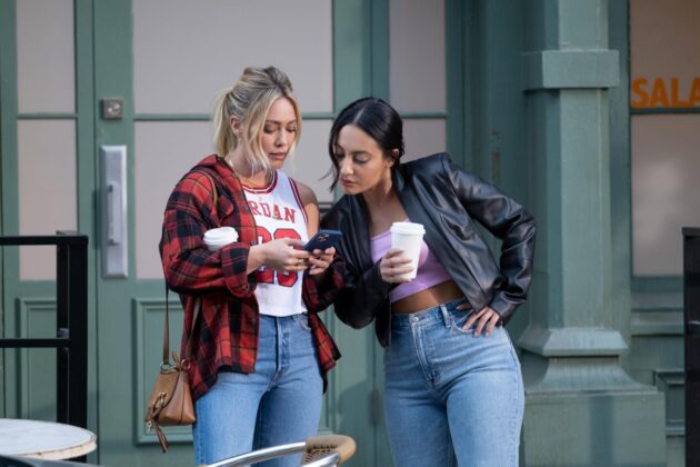 How I Met Your Father : photo, Hilary Duff, Francia Raisa