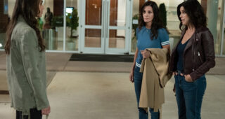 Scream : photo, Courteney Cox, Neve Campbell