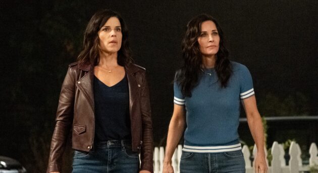 Scream : photo, Neve Campbell, Courteney Cox