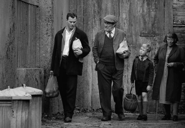 Belfast : photo, Jamie Dornan, Ciarán Hinds