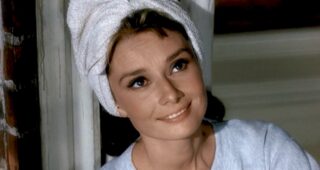 Diamants sur canapé : photo, Audrey Hepburn