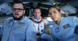 Moonfall : photo, John Bradley, Halle Berry, Patrick Wilson