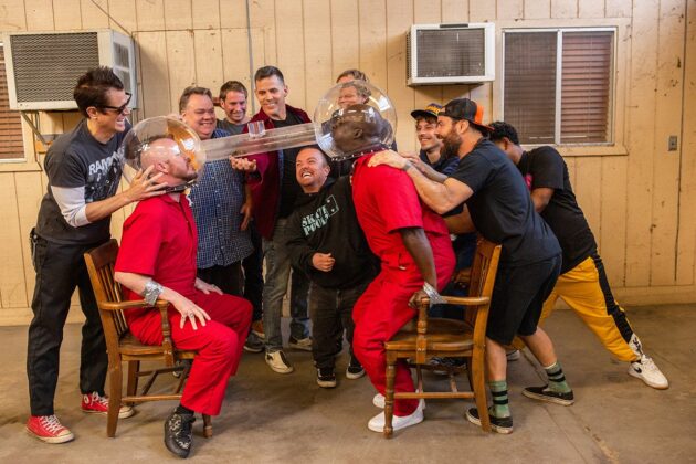 Photo Steve-O, Chris Pontius, Ehren McGhehey, Jason Acuna, Dave England, Preston Lacy, Johnny Knoxville