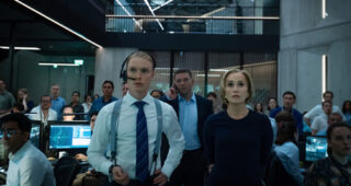 Slow Horses : Photo Freddie Fox, Chris Reilly, Kristin Scott Thomas