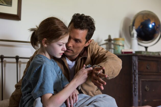 Interstellar : photo, Matthew McConaughey, Mackenzie Foy