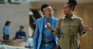 Roar : Photo Griffin Matthews, Issa Rae