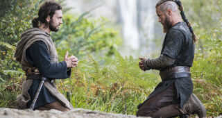 Vikings : photo, Travis Fimmel, George Blagden