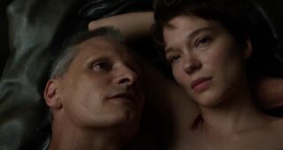 Les Crimes du Futur : Photo Viggo Mortensen, Léa Seydoux