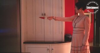 Men : Photo Jessie Buckley