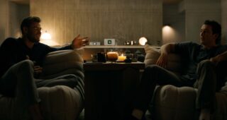 Spiderhead : photo, Chris Hemsworth, Miles Teller
