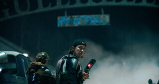 Blasted : Les aliens ou nous ! : photo Axel Bøyum, Fredrik Skogsrud