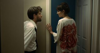 Cha Cha Real Smooth : Photo Dakota Johnson, Cooper Raiff