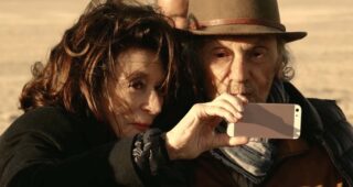 Jean-Louis Trintignant : photo, Anouk Aimée, Tourner pour vivre