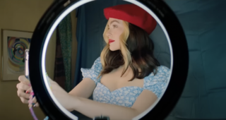 Pas bien : photo, Zoey Deutch