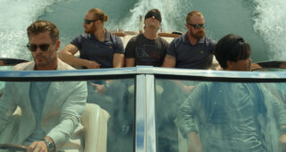Spiderhead : photo, Chris Hemsworth, Miles Teller