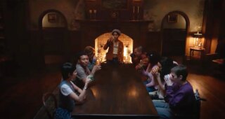 The Midnight Club : Photo Igby Rigney, Aya Furukawa, Iman Benson, Adia, Ruth Codd, William Chris Sumpter, Sauriyan Sapko