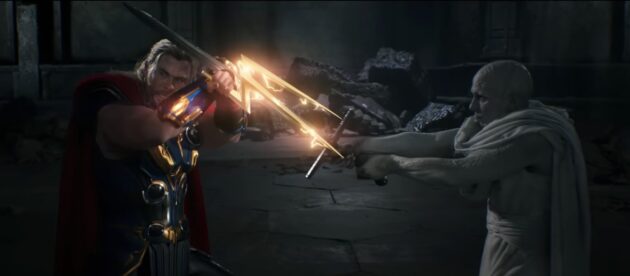 Thor : Love and Thunder : Photo Chris Hemsworth, Christian Bale