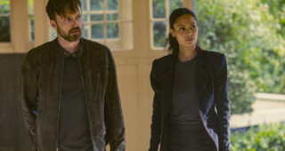 Westworld : photo, Thandiwe Newton, Aaron Paul