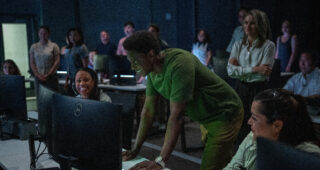 For All Mankind : Photo Edi Gathegi, Shantel VanSanten